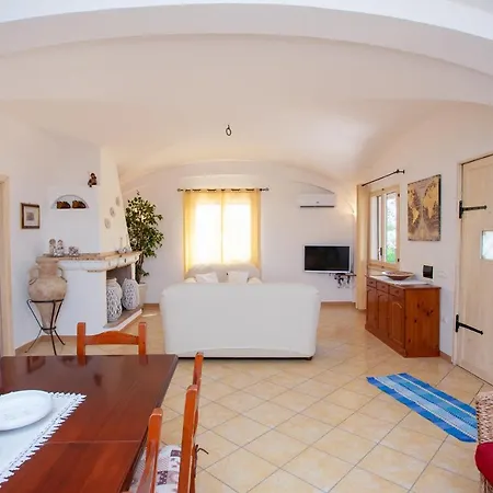 Funtana Cortese Villa Orosei