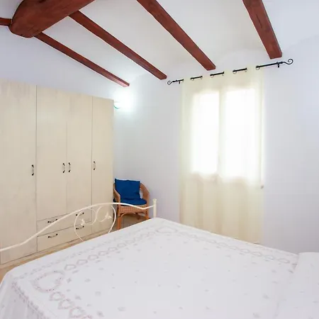 Funtana Cortese Villa *